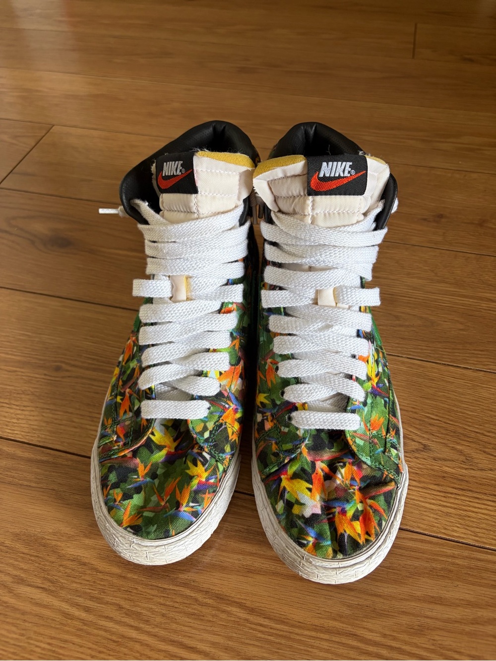 Nike Blazer Mid PRM VNTG QS
LA Size 8.5 Floral Pack Multicolor Los Angeles